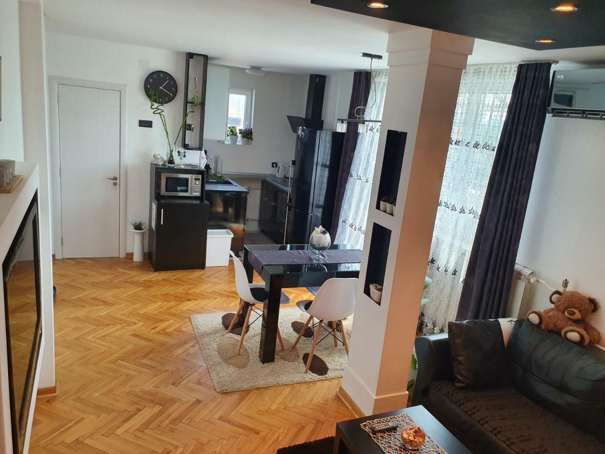Apartment New Belgrade Home מראה חיצוני תמונה