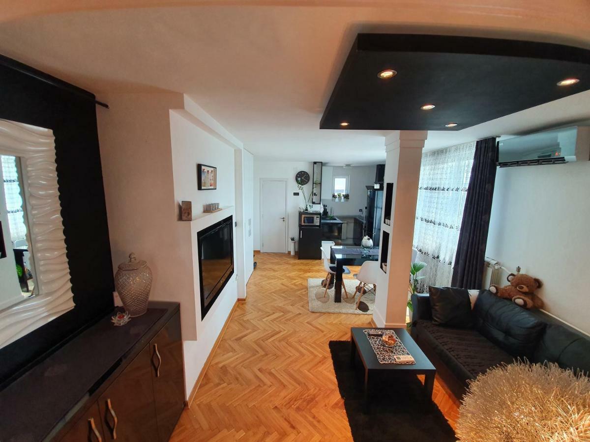 Apartment New Belgrade Home מראה חיצוני תמונה
